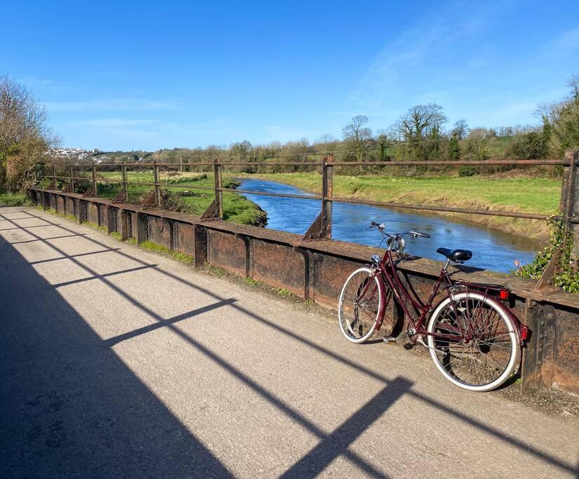 וויידברידג' Riverside Home By Camel Trail In Cornwall מראה חיצוני תמונה